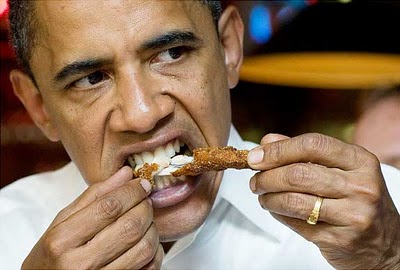 Obama-eating-chicken.jpg