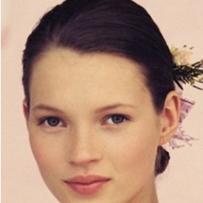 CRAZY: 20 Years of Kate Moss x "Drugs are crazy!" CRAZY: 20 Years of Kate Moss x "Drugs are crazy!"